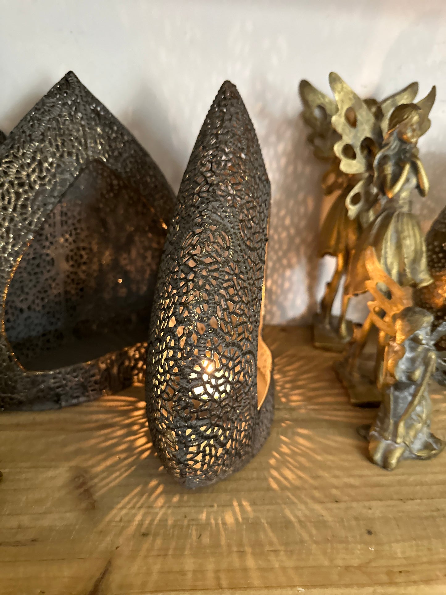 Gold Metal Fretwork Tealight Holder