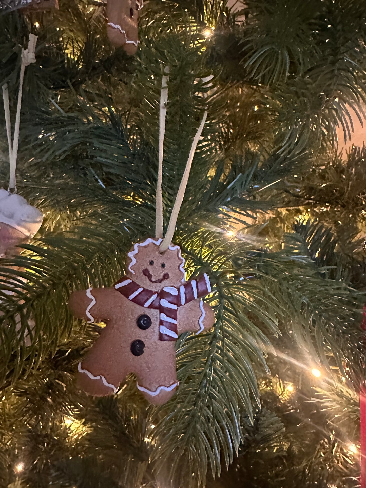 Resin Hanging Gingerbread Man