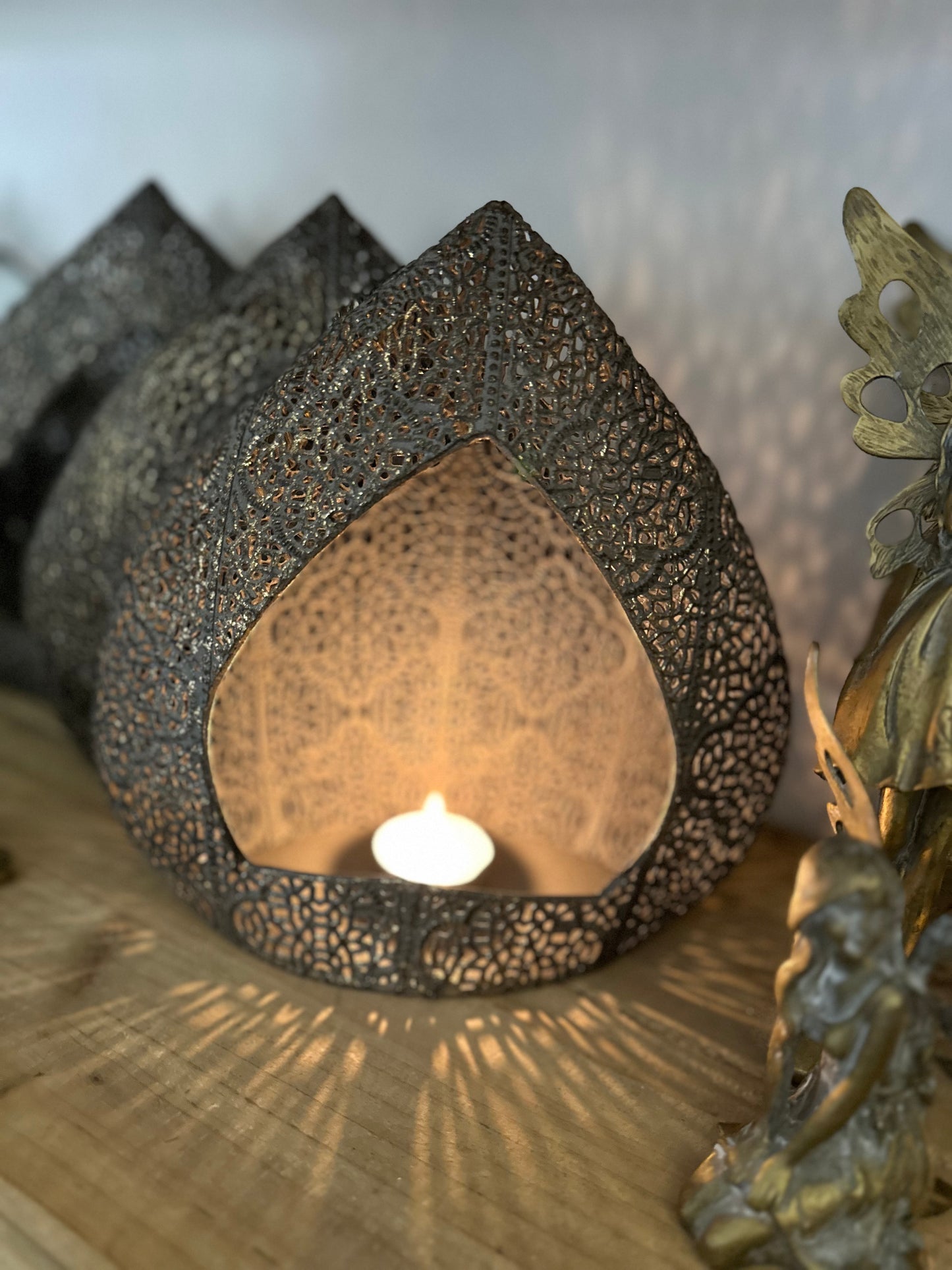 Gold Metal Fretwork Tealight Holder