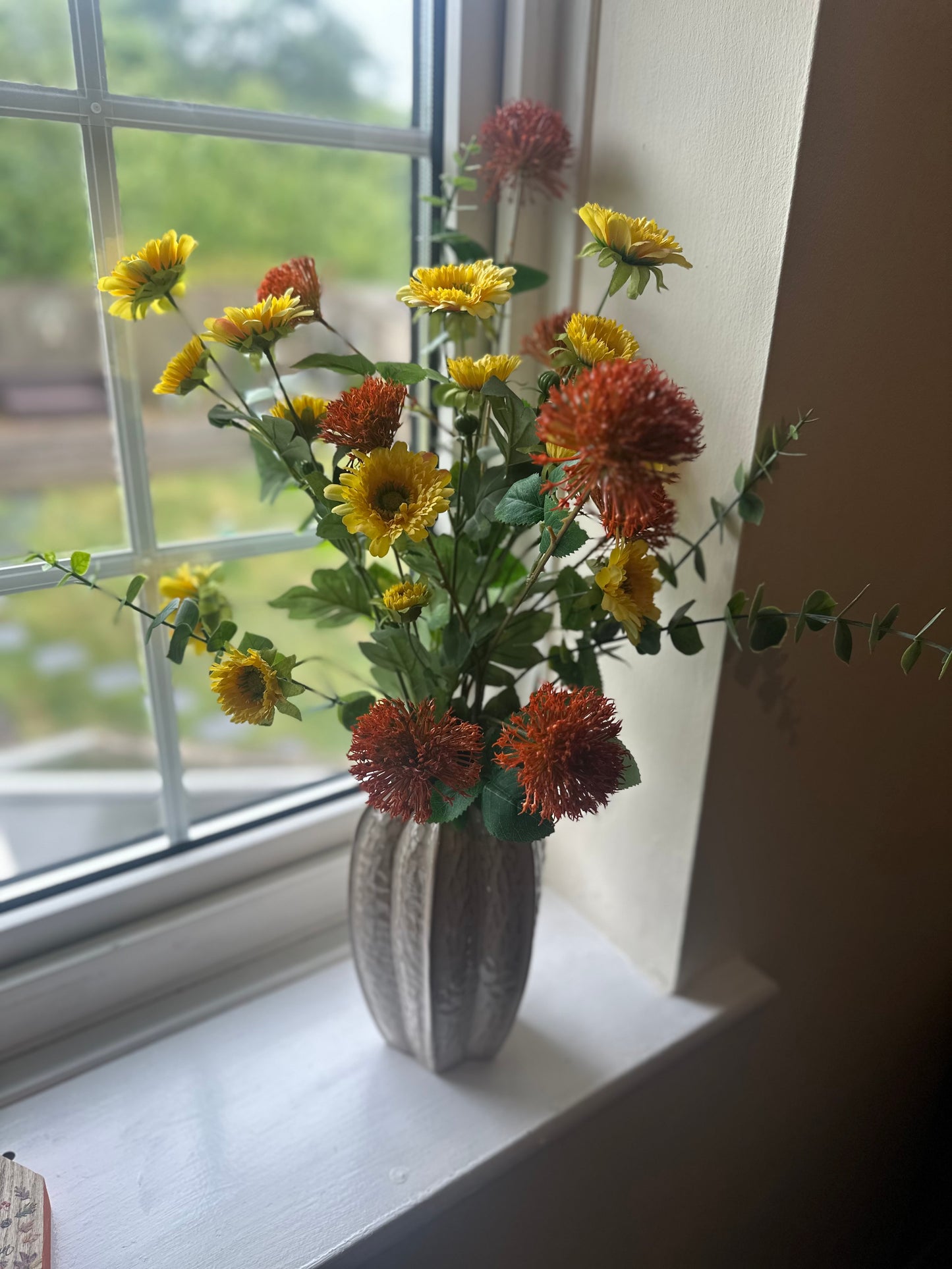 Seed Pop Natural Coloured Vase complete with faux flowers