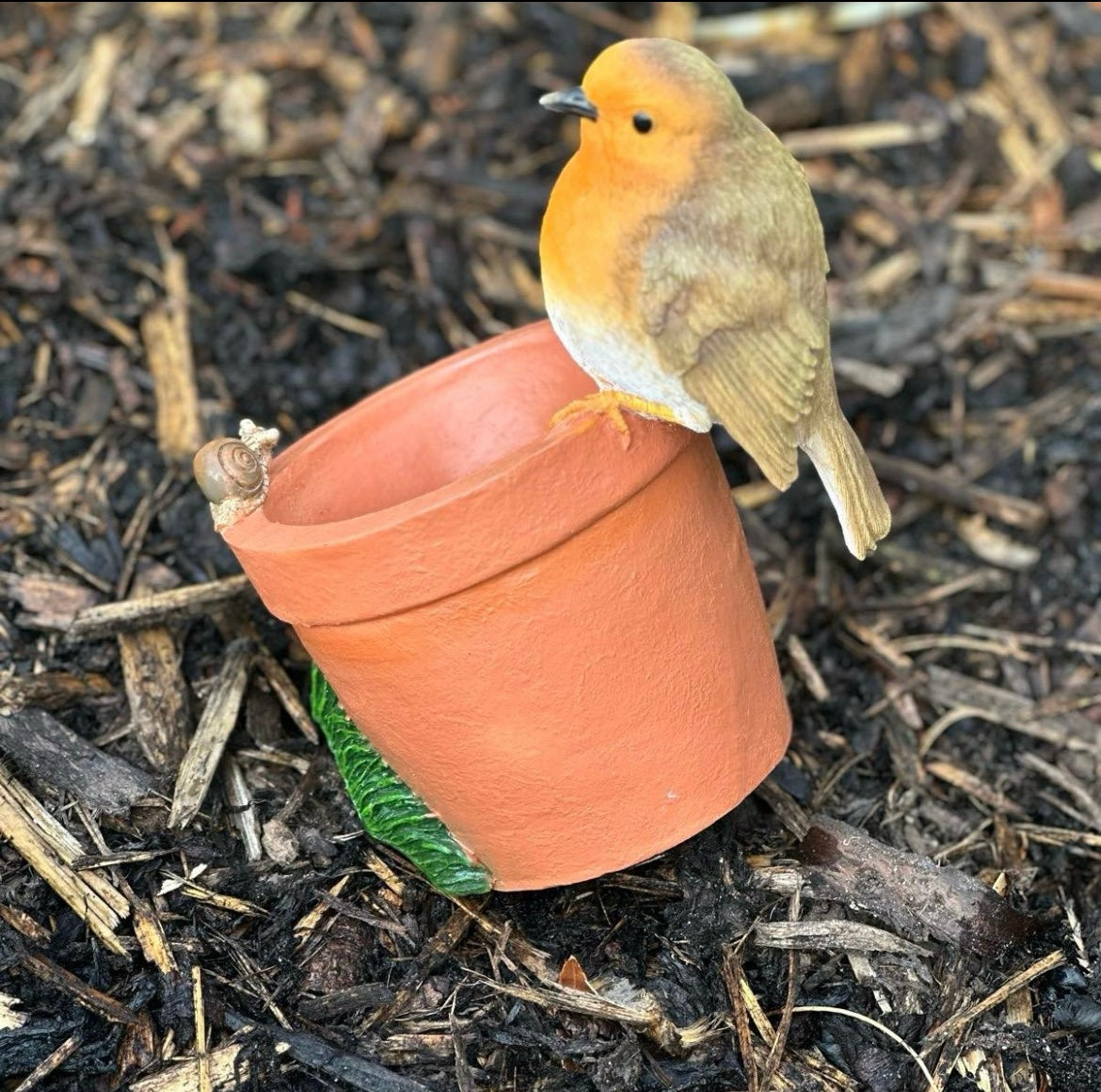 Garden Robin Bird Feeder