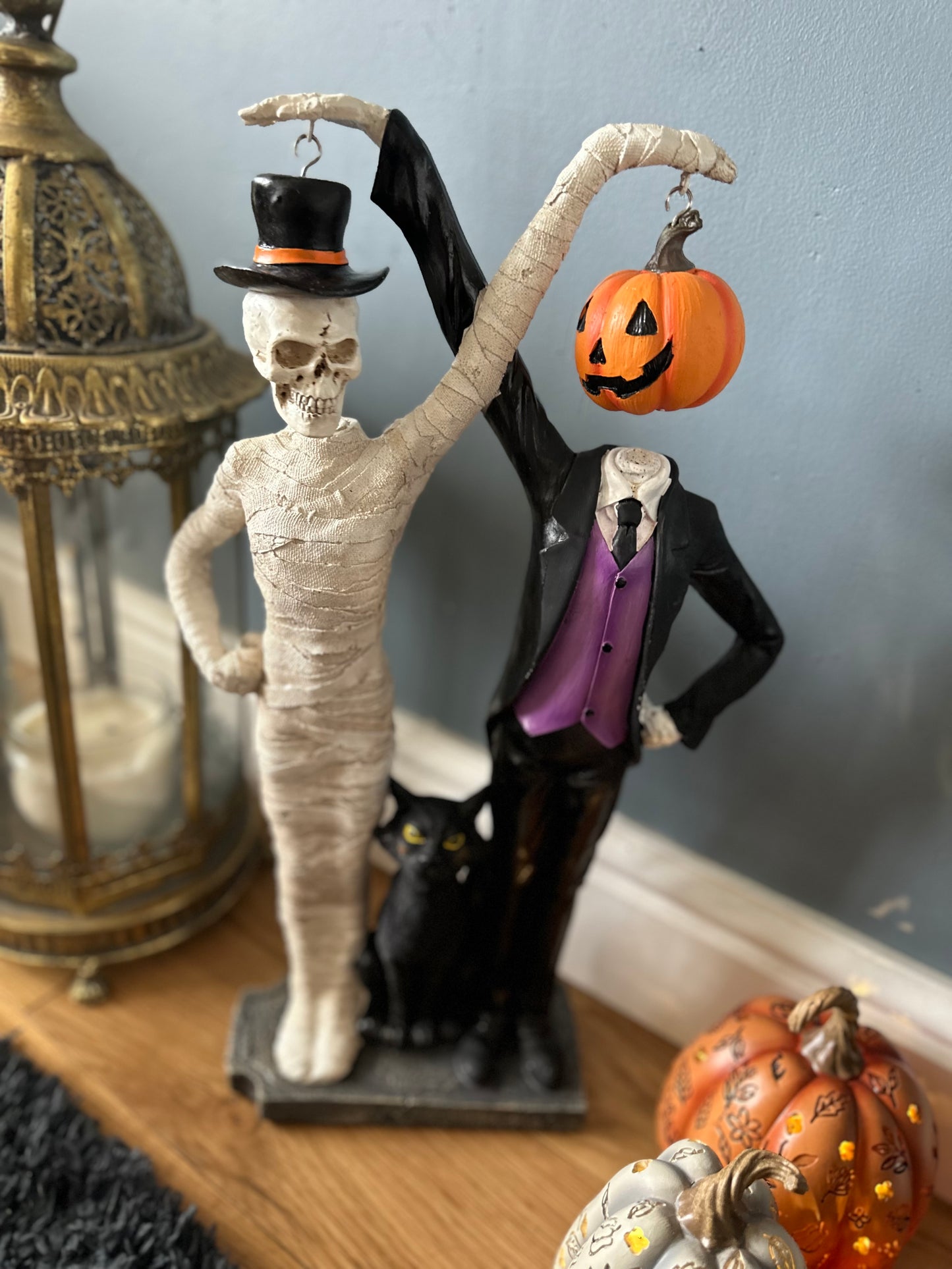 Off With Your Head Couple
