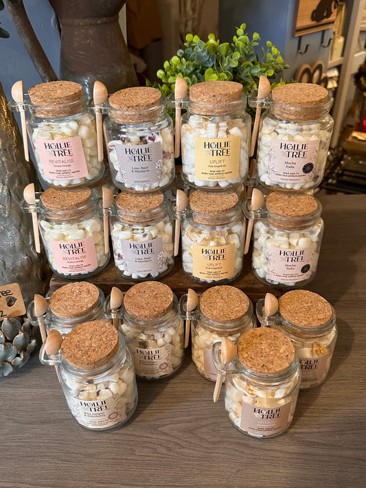 Hollie Tree Melting Wax Pot Melts ~ Burn Time of around 300Hrs