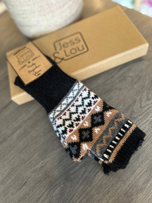 Nordic Style Fingerless Gloves