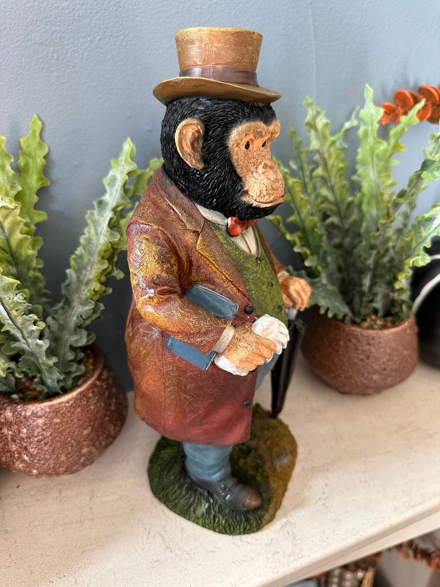 Resin  Monkey in Suit