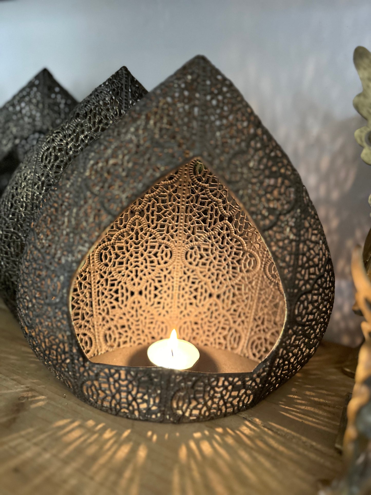 Gold Metal Fretwork Tealight Holder