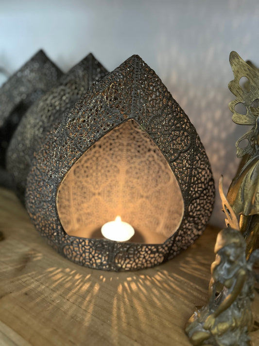Gold Metal Fretwork Tealight Holder