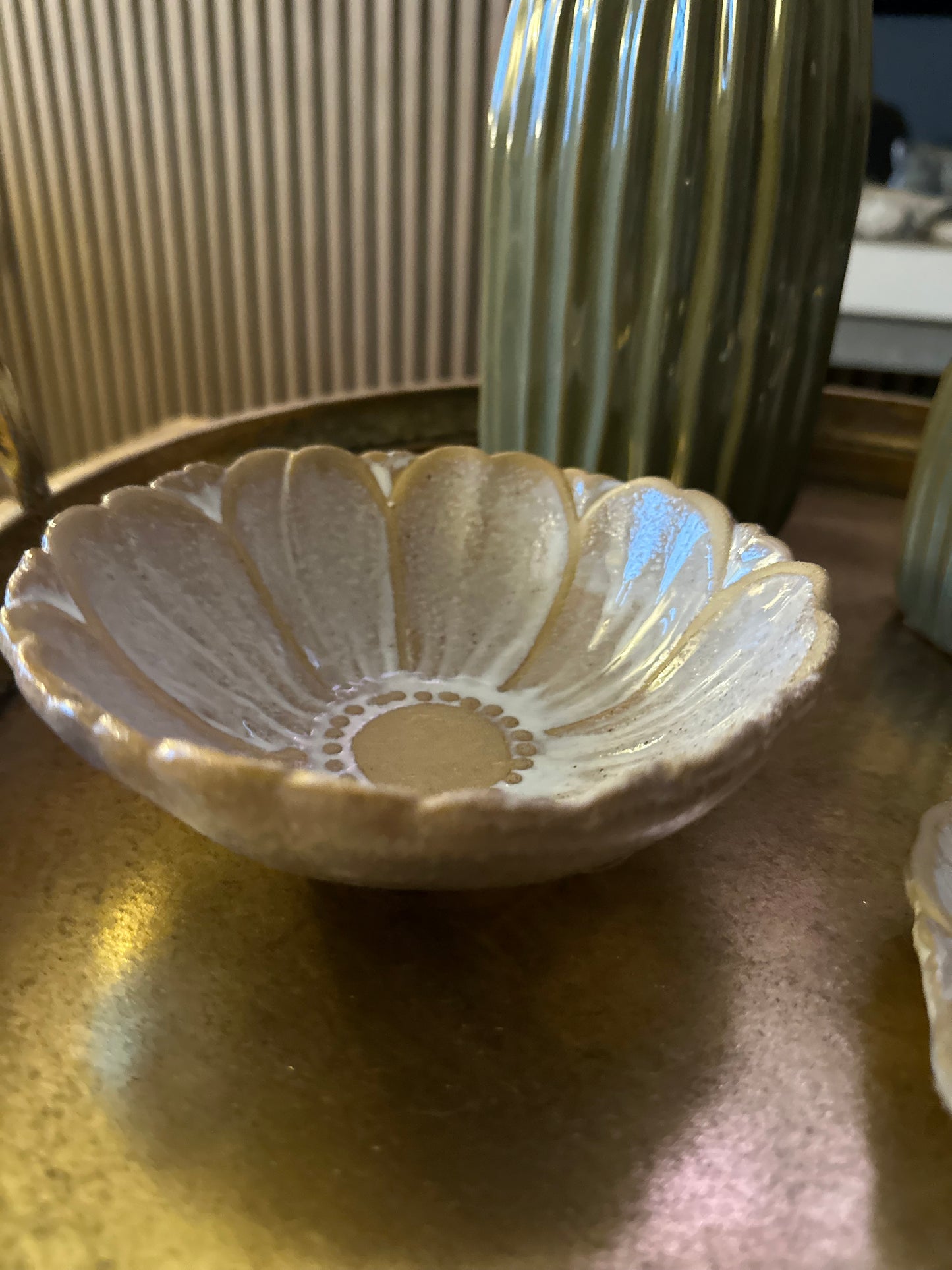 Stoneware Bowl 15.9cm - White Flower - Dishwasher Safe