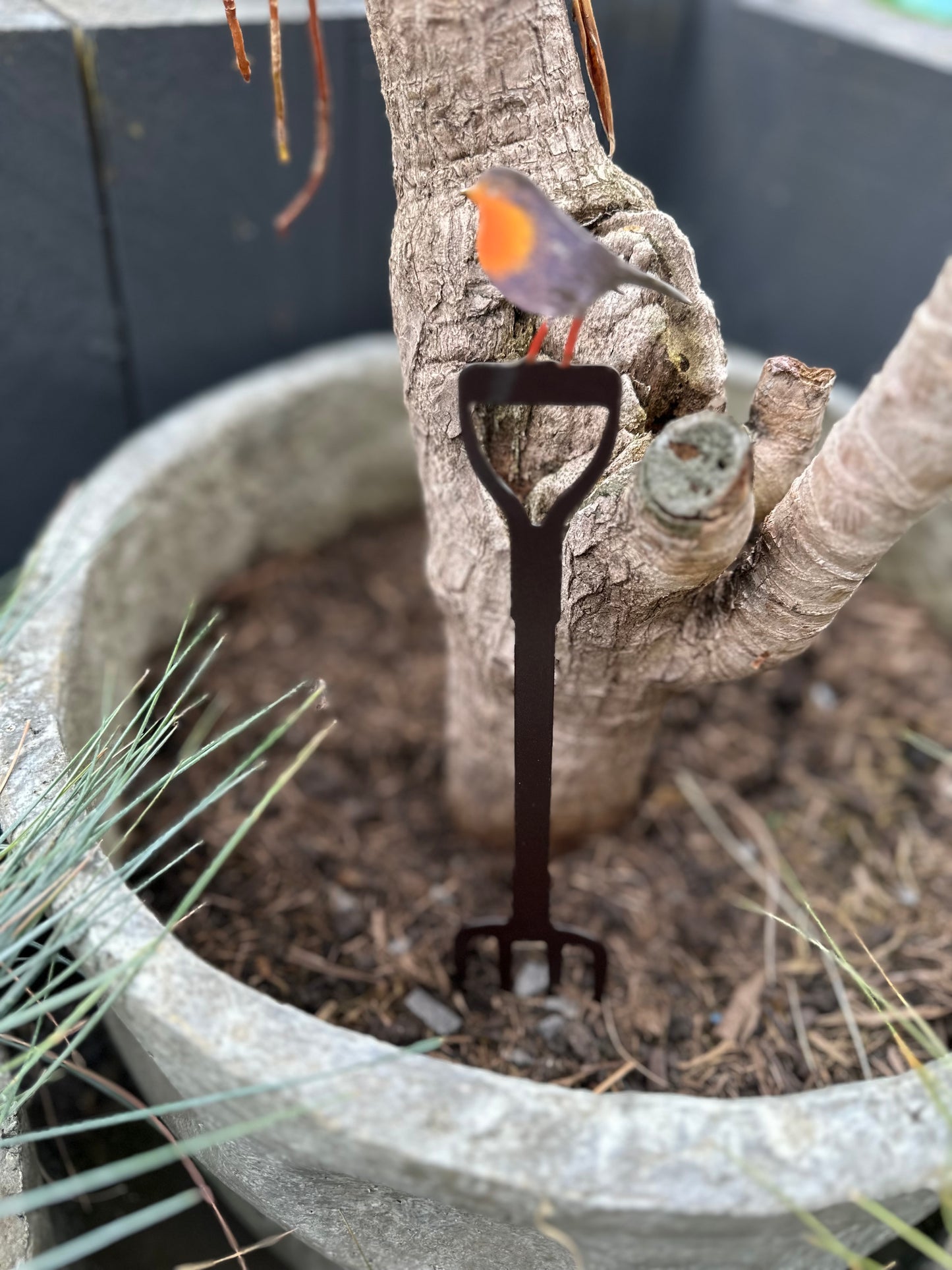 Metal Robin Mini Plant Spade Stake