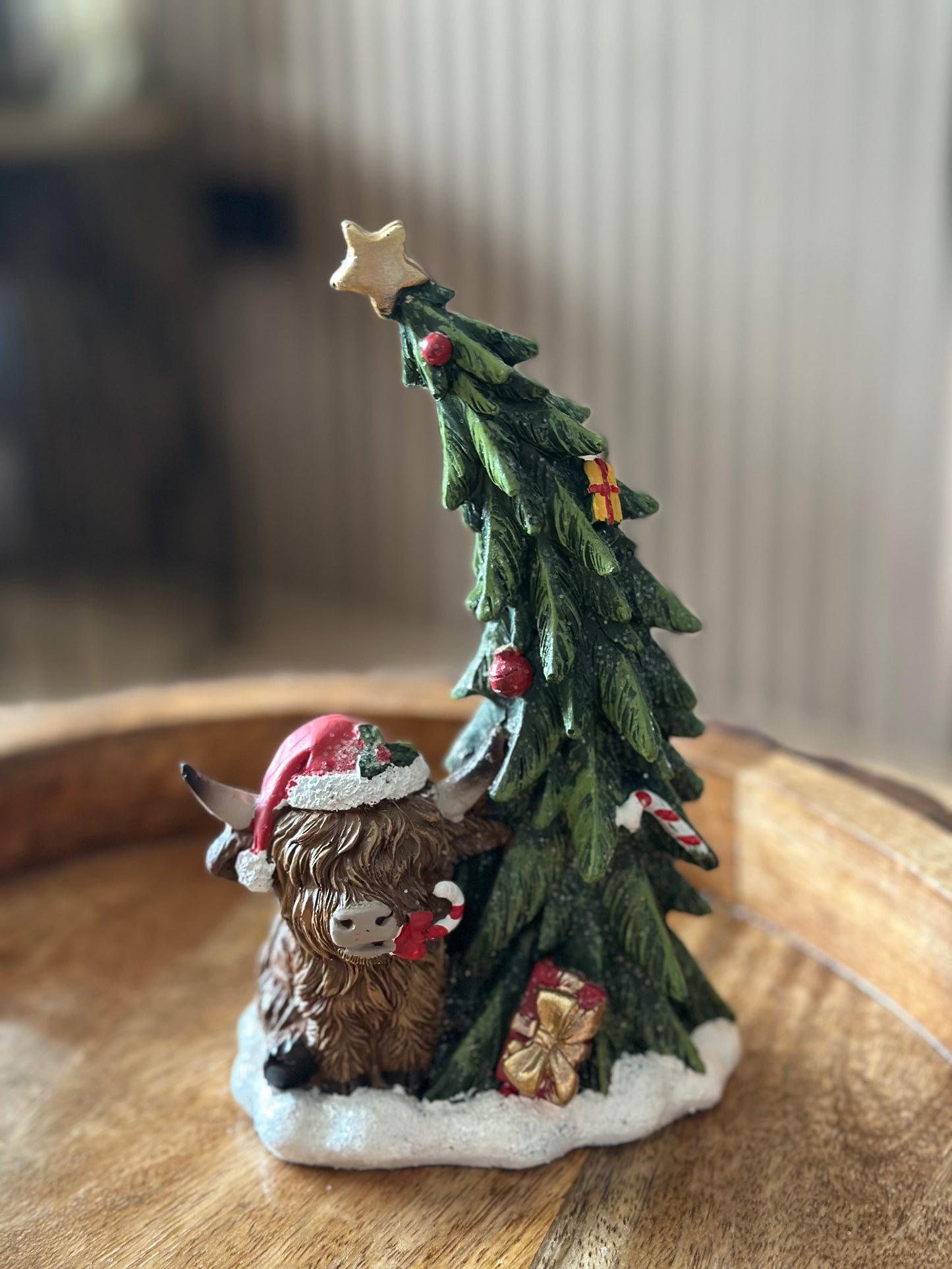 Decorative Highland Cow with Christmas Tree