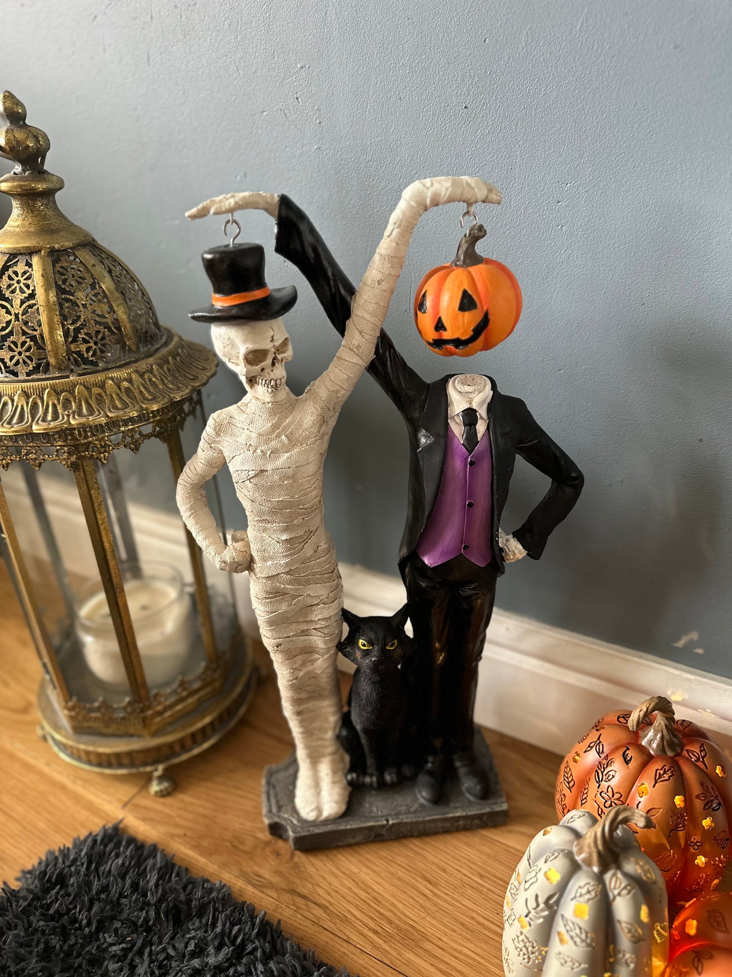 Off With Your Head Couple