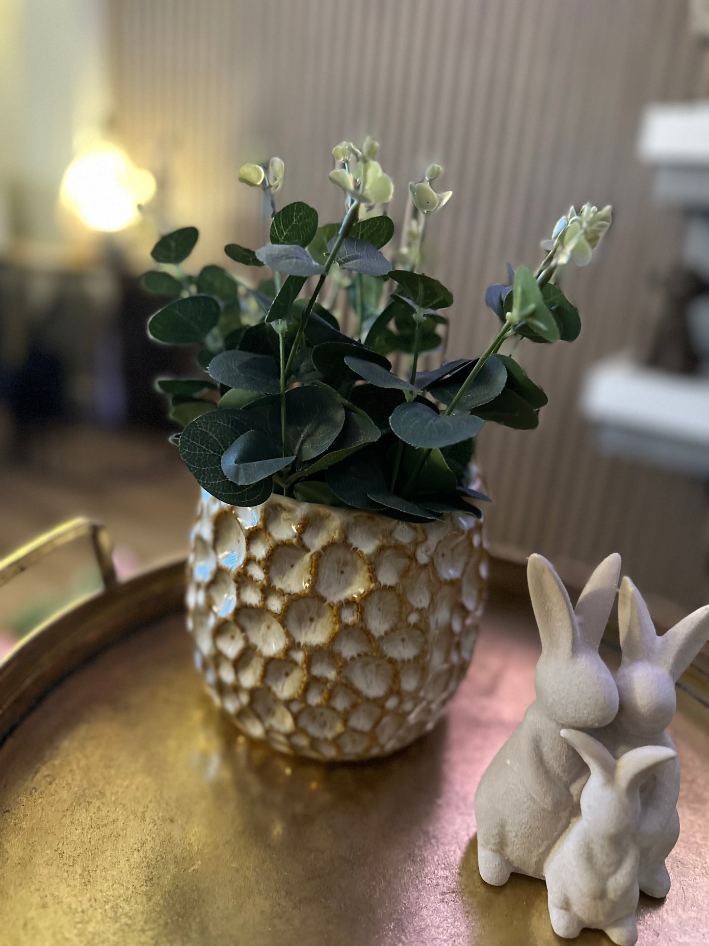 Natural Crater Cover Pot