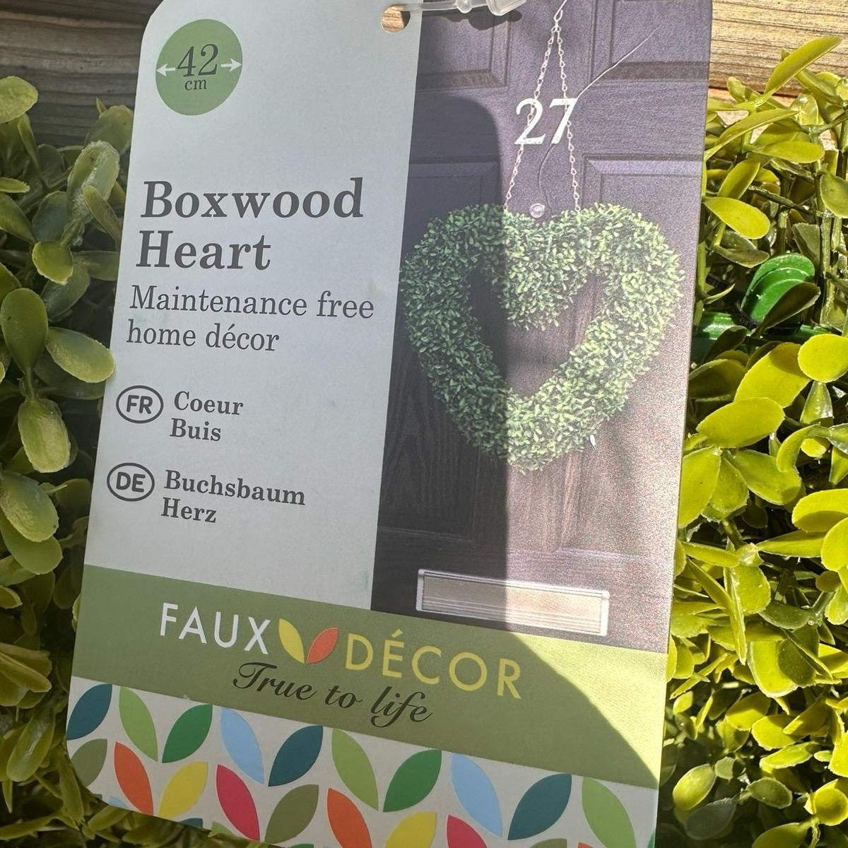 Faux Eucalyptus Boxwood Heart 40cm