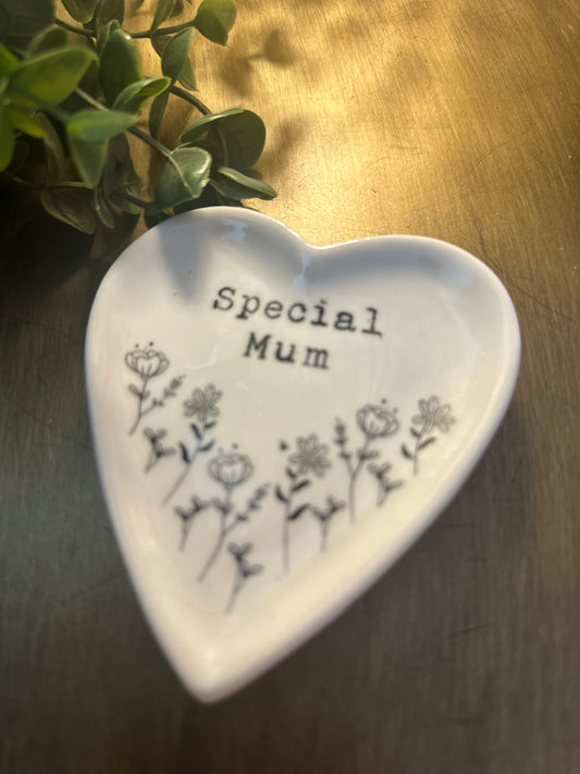 Heart Special Mum Floral Tray